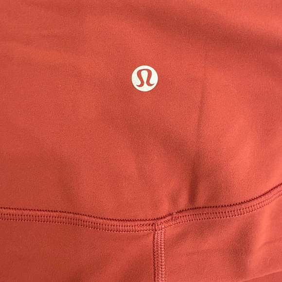 Lululemon Hugh Rise Align High-Rise Pant 25" in - Picture 4 of 5
